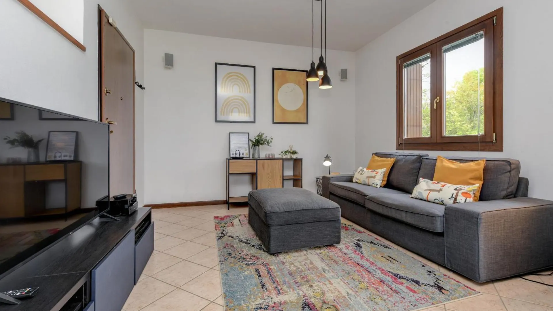 Контакты Villa Rosa